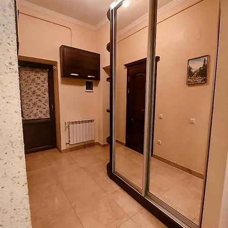 Medova Kotlyarska * Львів